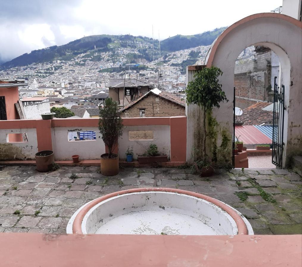 Hotel Casa Bella Vista Quito Esterno foto